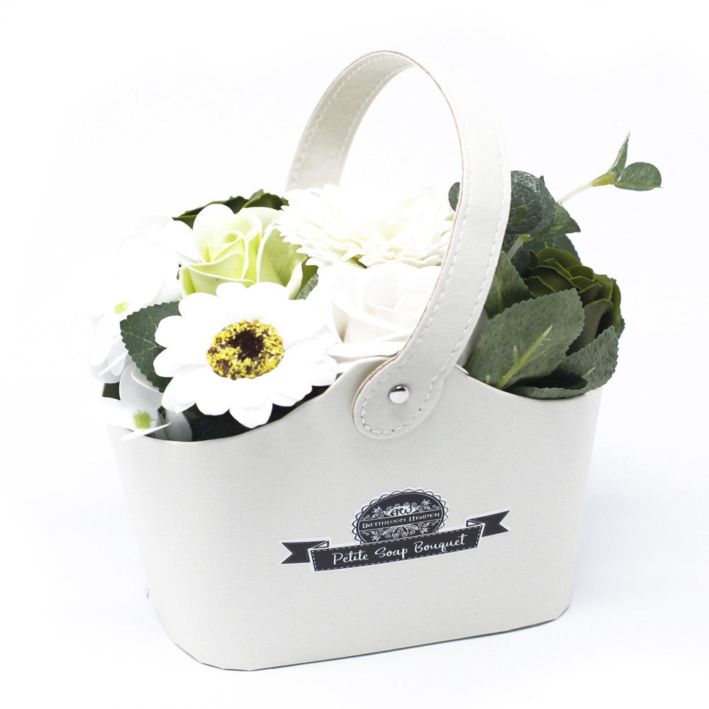 Boutique Petite baskets